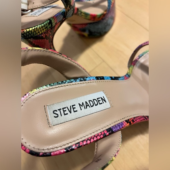 Steve Madden Marciana  2" platform 6" Heels 👠 - Picture 5 of 14